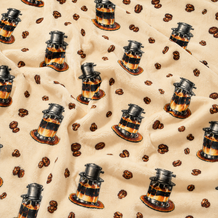 Cà Phê Sữa Đá Wearable Blanket
